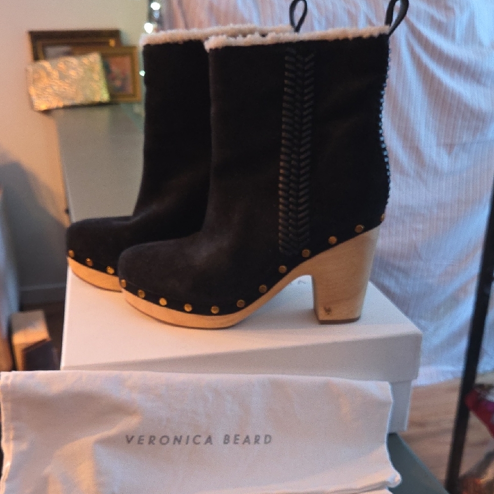 Veronica Beard Black Heeled Boots with Wooden Sole